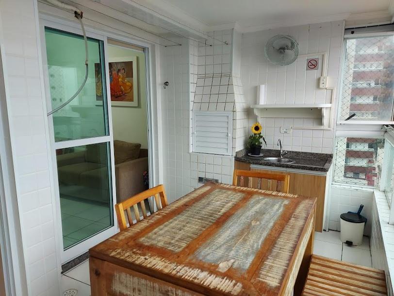 Em Frente A Apartamento Praia Grande (Santos)